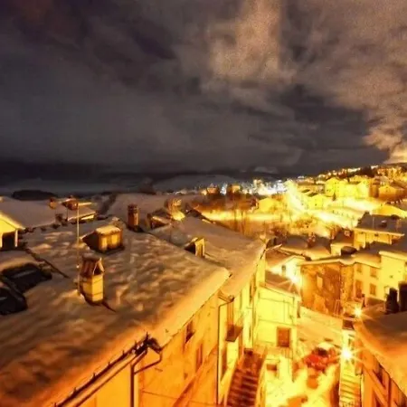 Garni La Rua-pescocostanzo Oda ve Kahvaltı Pescocostanzo