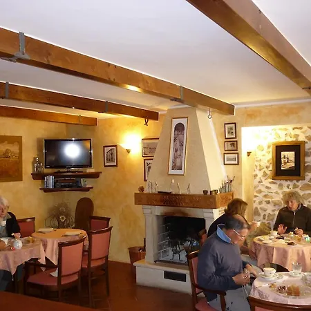 فندق مبيت وإفطار Garni La Rua-pescocostanzo بيسكوكوستانزو