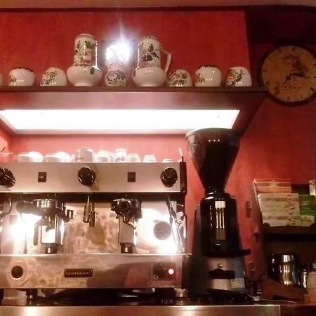 ベッド・アンド・ブレックファスト Garni La Rua-pescocostanzo ペスココスタンツォ